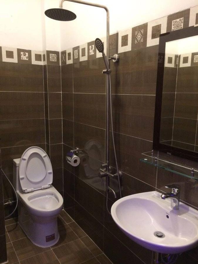 Hotel Hoang Dung Kinh Dinh Esterno foto