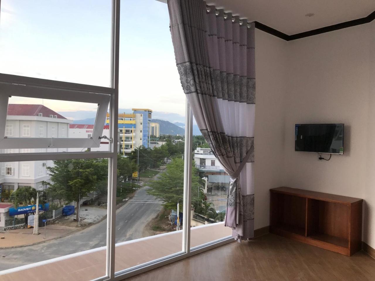 Hotel Hoang Dung Kinh Dinh Esterno foto
