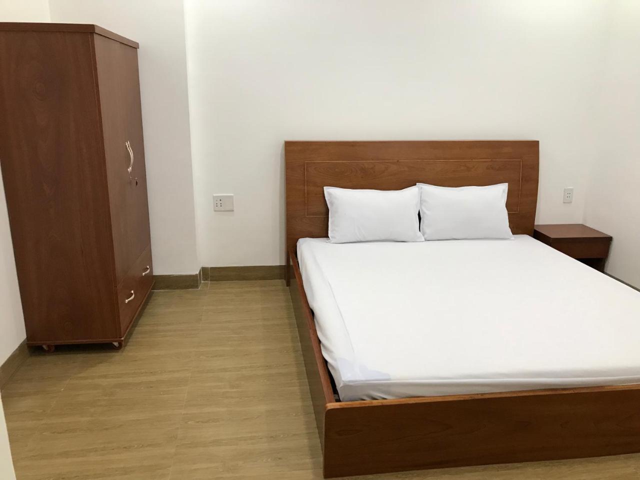 Hotel Hoang Dung Kinh Dinh Esterno foto