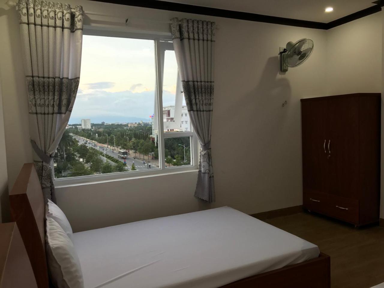 Hotel Hoang Dung Kinh Dinh Esterno foto