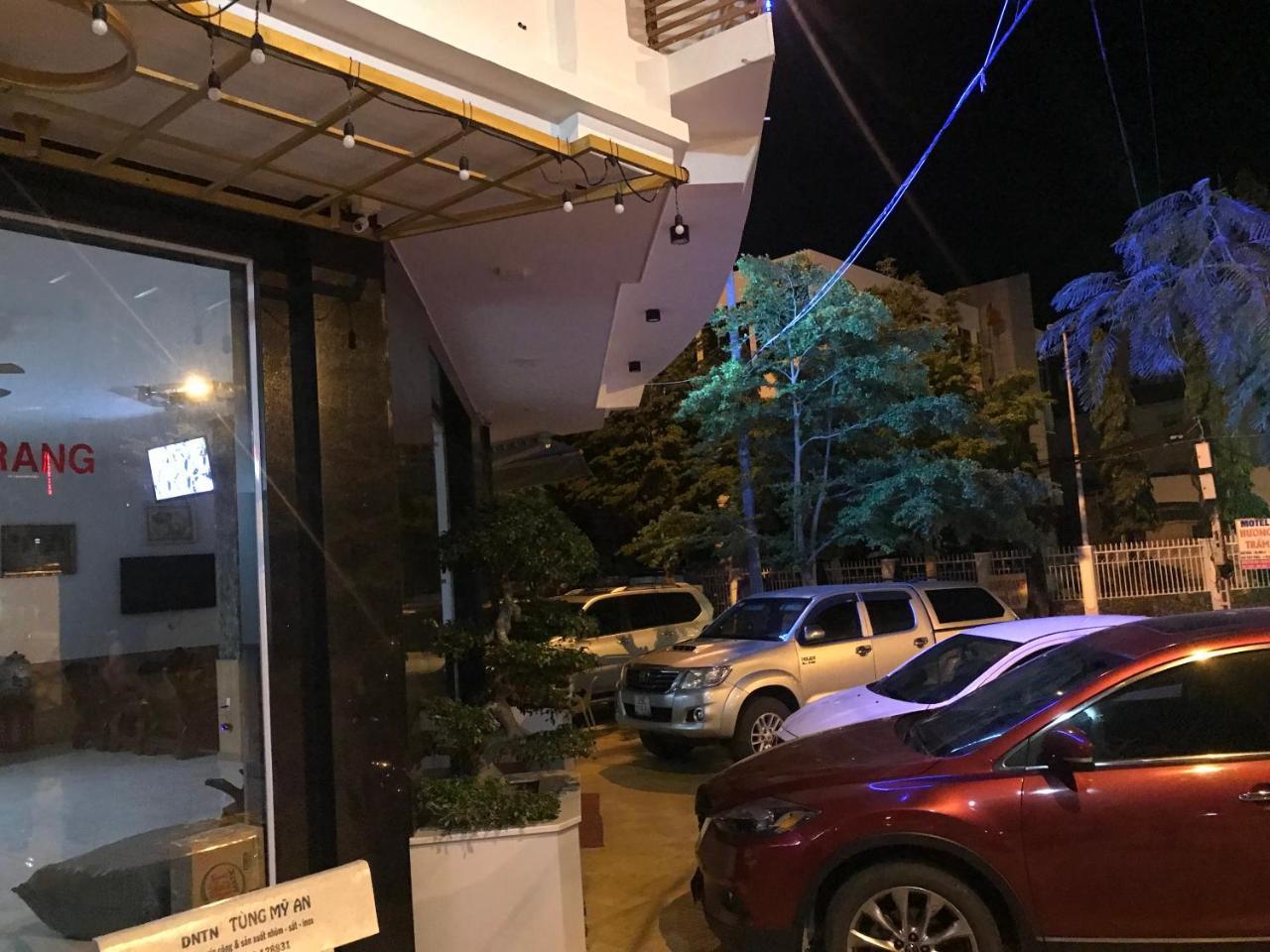 Hotel Hoang Dung Kinh Dinh Esterno foto